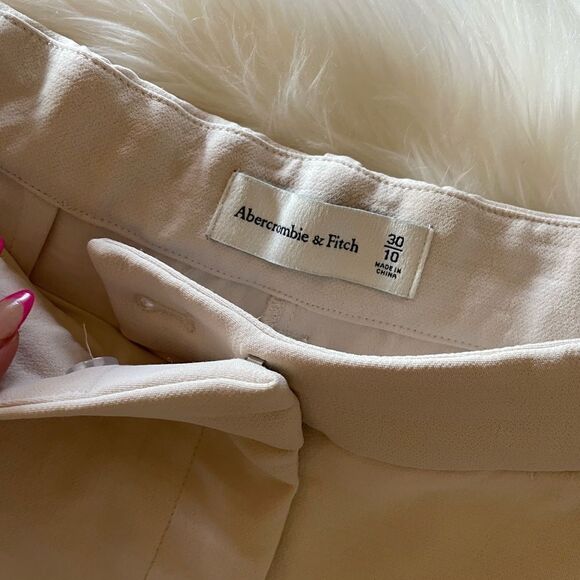 Cream pants  - Picture 6 of 6